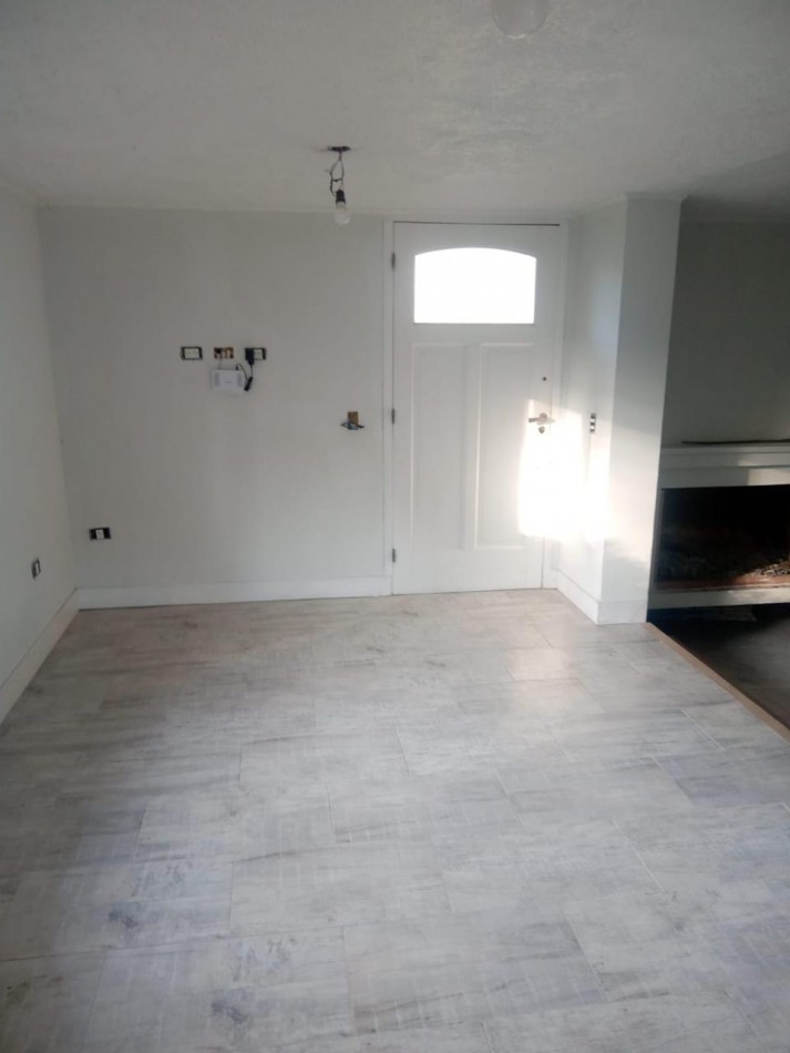 VENTA CASA CHALET EN PINAMAR!! IMPORTANTE VIVIENDA A LA VENTA! 