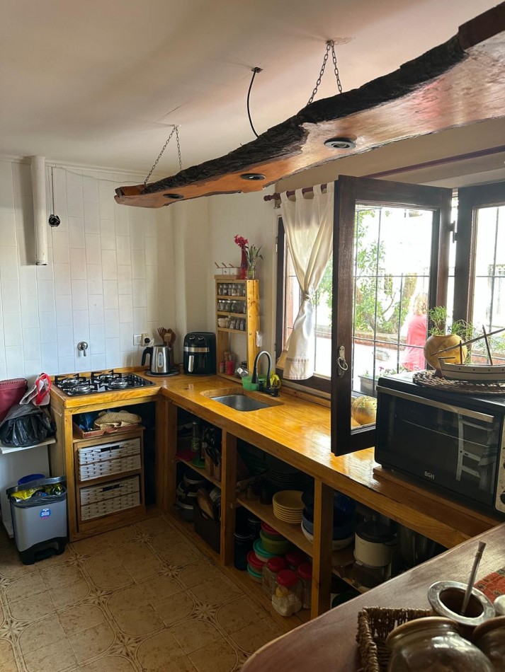 OPORTUNIDAD VENTA  DEPARTAMENTO 3 AMB CON COCHERA A 100 MTS DEL MAR!!