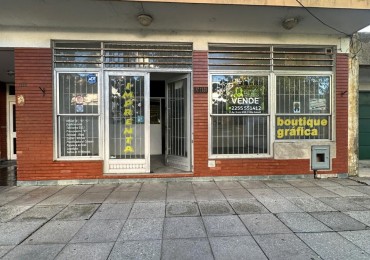 VENTA LOCAL COMERCIAL EN SANTA TERESITA SOBRE AV4