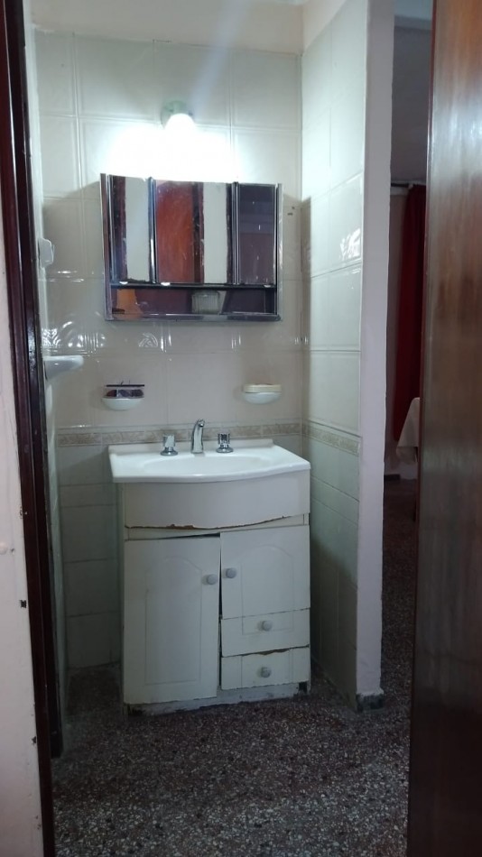  Oportunidad de Venta! Casa  mas departamento- Alto Alberdi -Cba