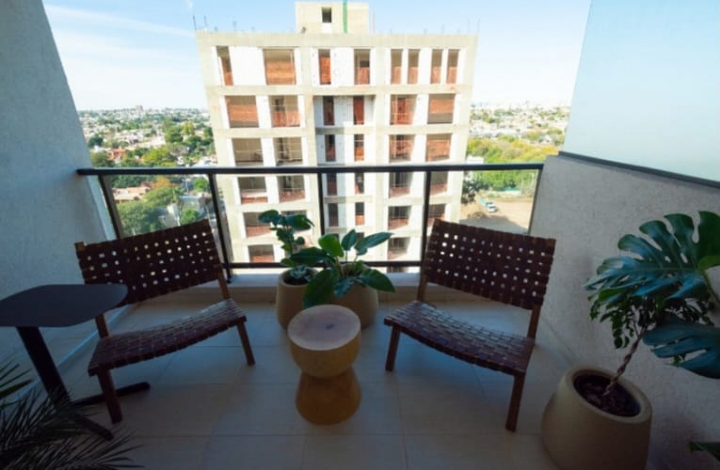 Venta de hermoso departamento en Condominio de lujo Opera Park  ENTREGA INICIAL 40% POSESION 2025