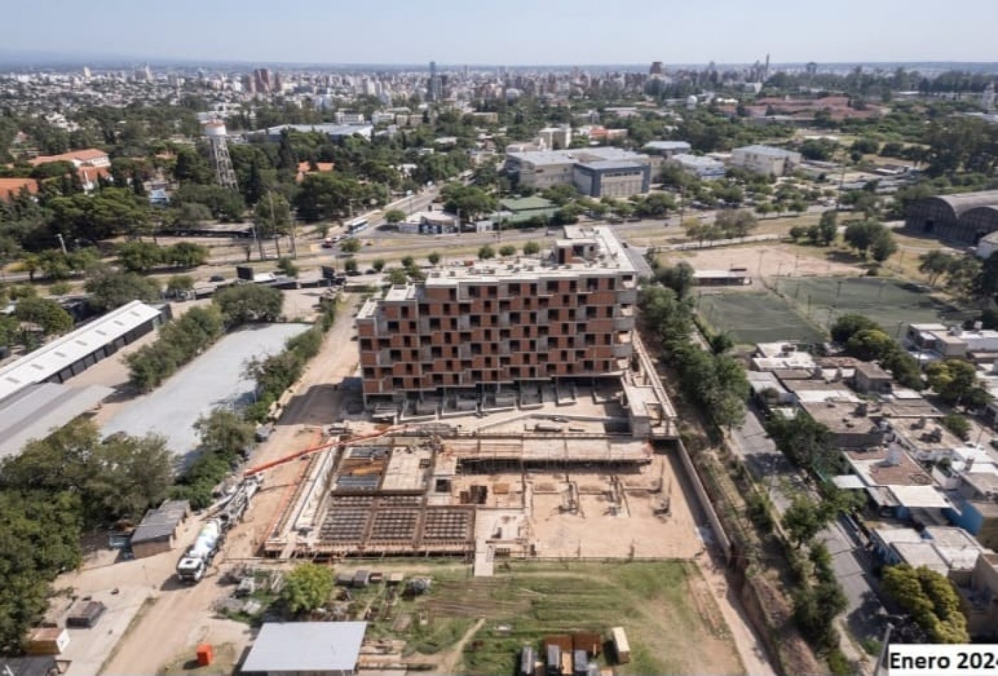 VENTA DE EXCELENTE DEPARTAMENTO EL COMPLEJO OPERA PLAZA PISO 5 DEPARTAMENTO 2 TORRE 2 ENTREGA 40% FINANCIACION HASTA 36 CUOTAS POSESION 2025