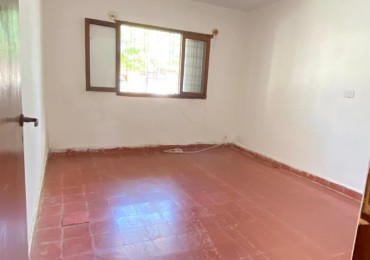 Venta de amplia propiedad con dos casas en Barrio Centro America :¡ OPORTUNIDAD UNICA!