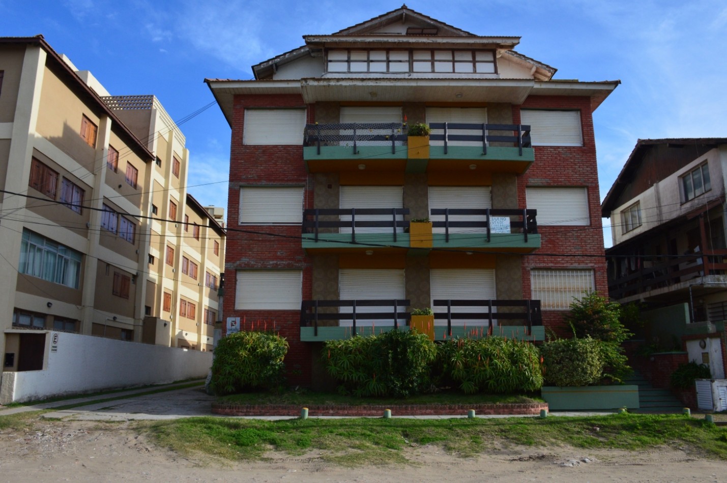 HERMOSO DTO. 3 AMB A MTS DEL MAR Y DEL CENTRO - PERMUTA-