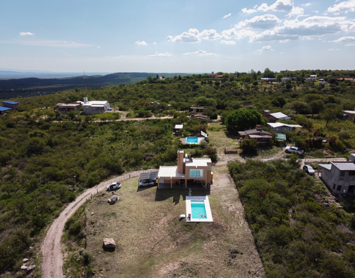 CASA EN LOS POZOS EN VENTA