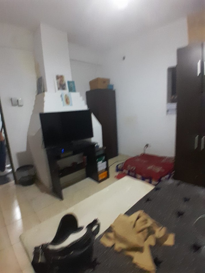 VENDE CASA ESQUINA CON GALPON Y DEPARTAMENTO
