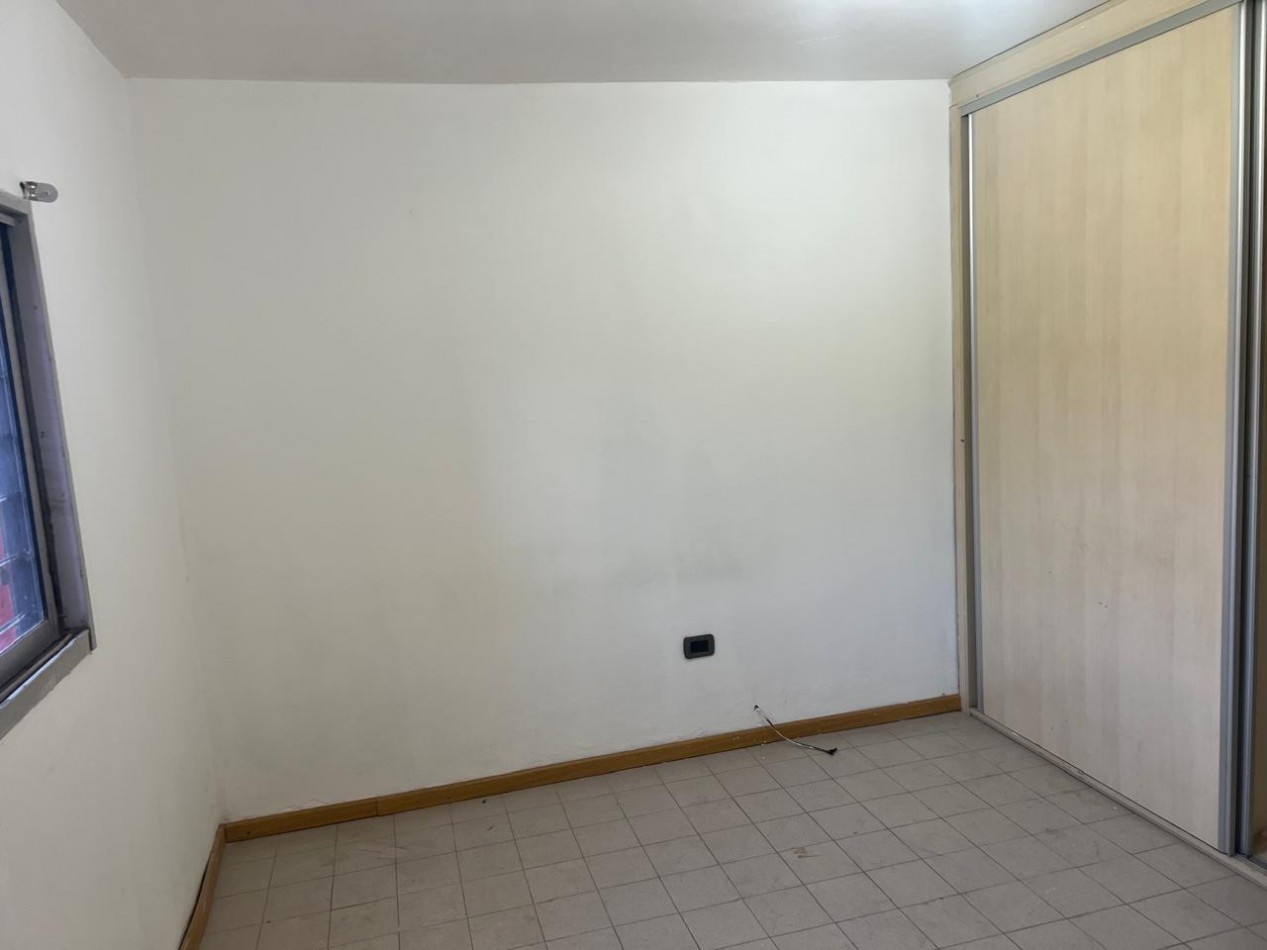 CASA EN VENTA EN LOS LAPACHOS 