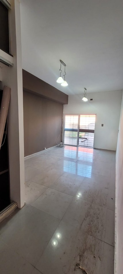 CASA EN VENTA EN LOS LAPACHOS 