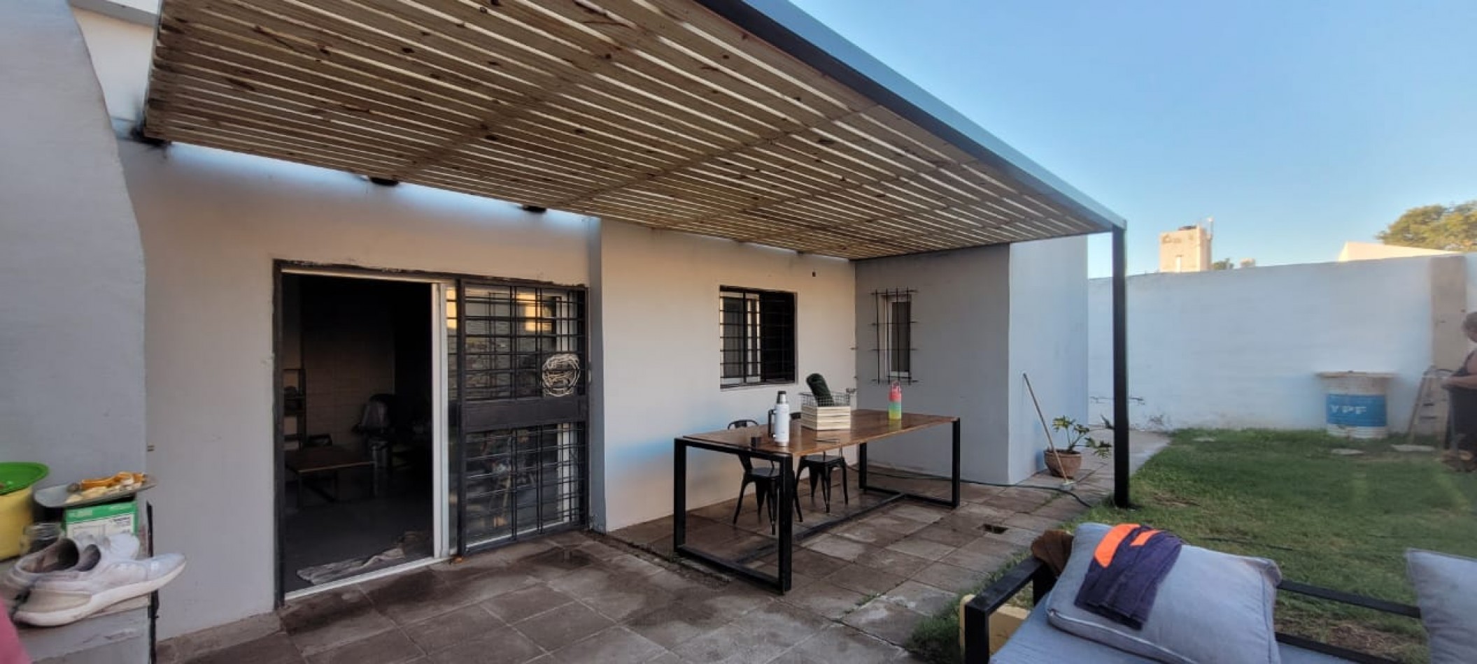 CASA EN VENTA EN LOS LAPACHOS 