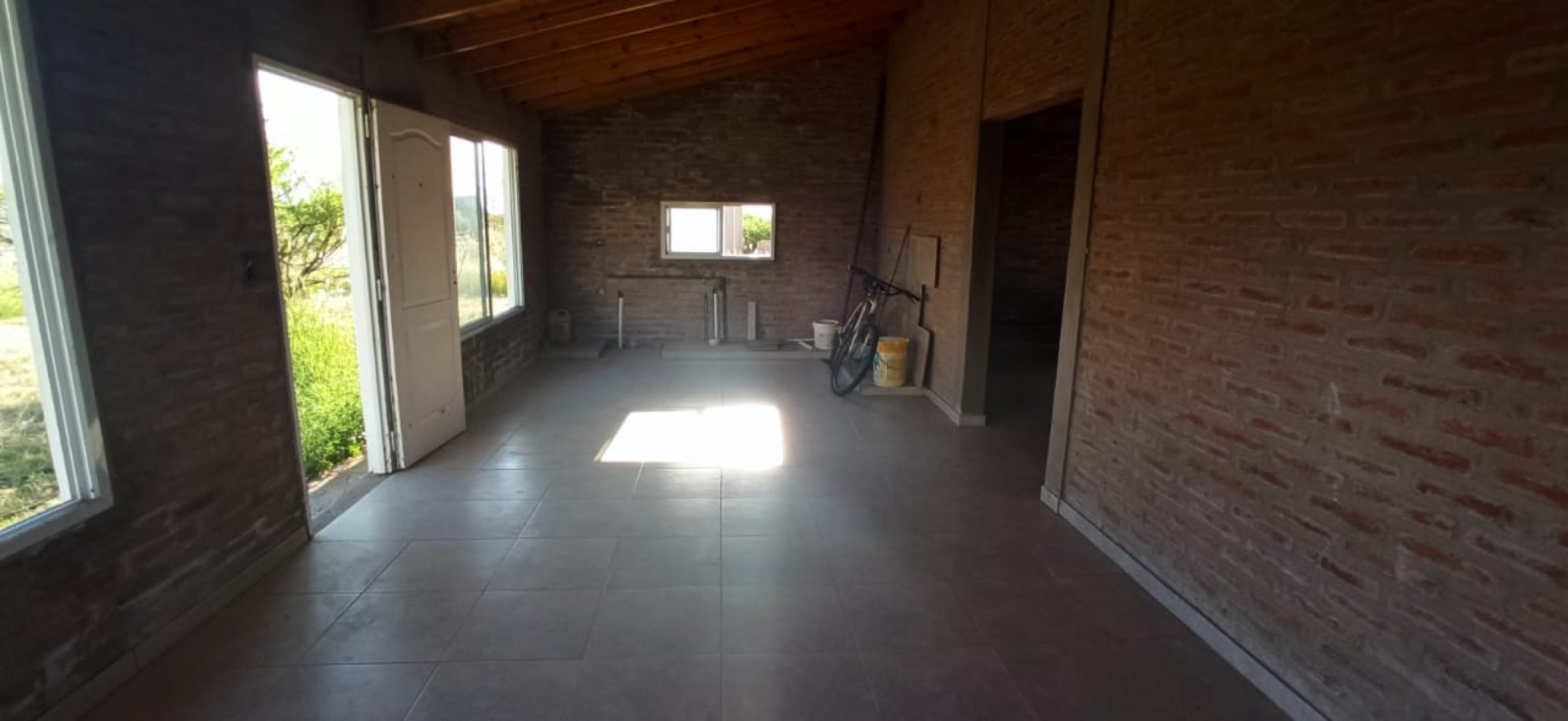 4 CABAÑAS Y 1 CASA A TERMINAR SIERRAS MARIANAS