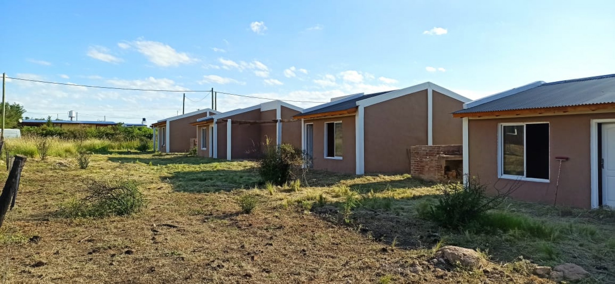 4 CABAÑAS Y 1 CASA A TERMINAR SIERRAS MARIANAS