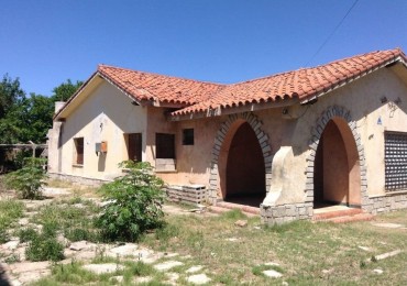 VENDO CASA CON TERRENO EN SAN LUIS